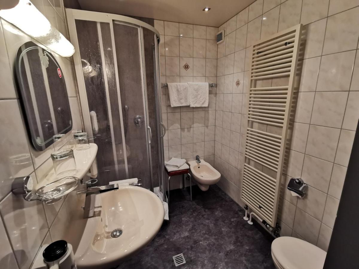 舒伊贝尔乡村酒店 Gremsdorf 外观 照片